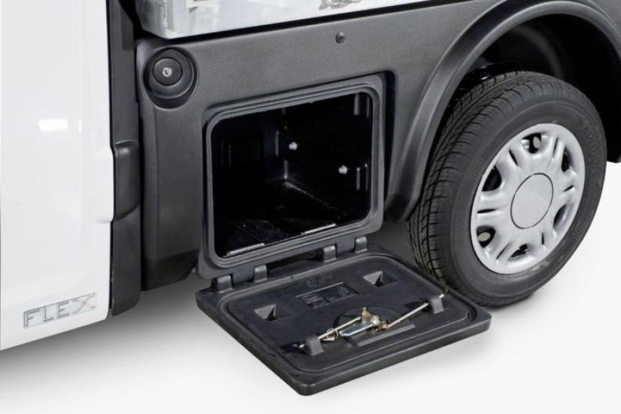 Детали экстерьера Ligier Flex L3 Pick-up 2012 года  (фото 4 из 5)